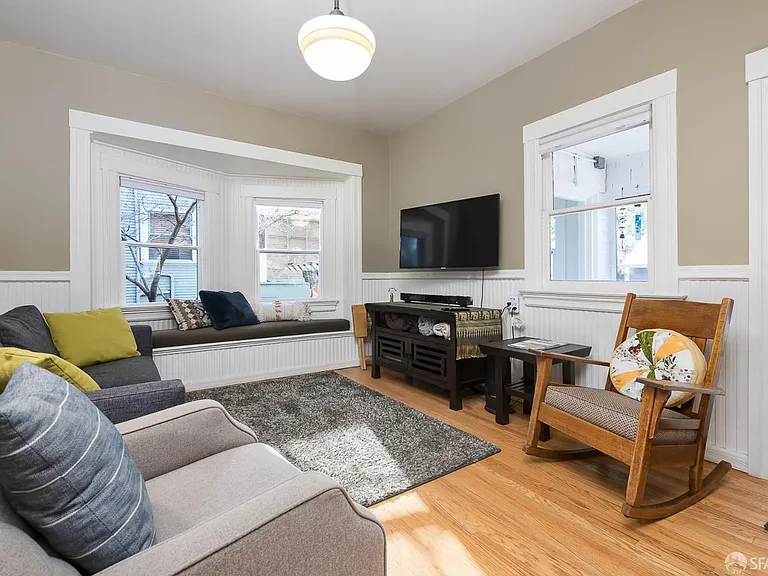 857 Laurel St — Photo 22