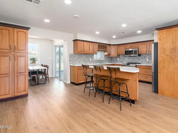 1528 W CAROL Avenue, Mesa, AZ 85202