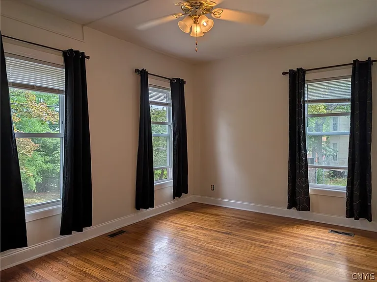 1410-12 Madison St #12 — Photo 3