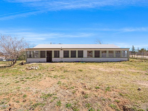 3rd image of 7229 S CARMEN Lane