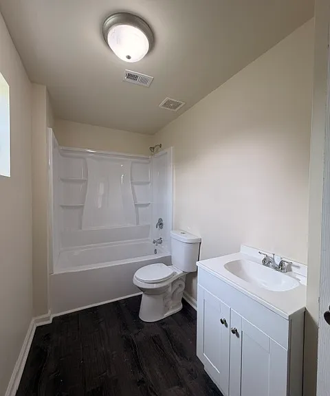 114 Easy St — Photo 14