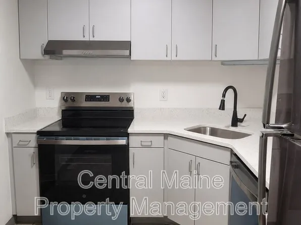 39 Northern Avenue Hts #2, Auburn, ME 04210