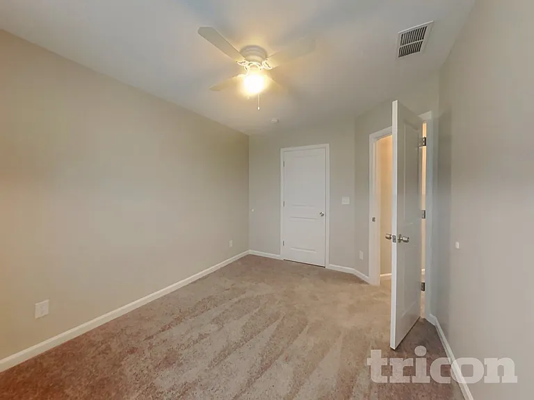1098 Tomahawk Pl — Photo 11