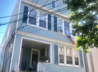 135 W 24th St APT 3, Bayonne, NJ 07002