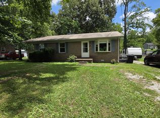 929 S Franklin St, Tullahoma, TN 37388