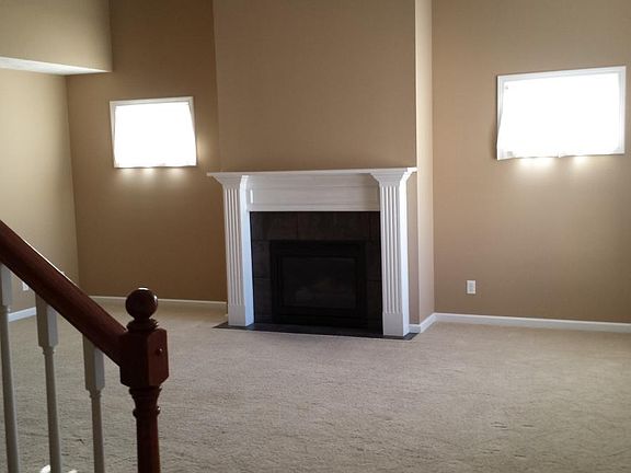 5th image of 1835 Park West Dr