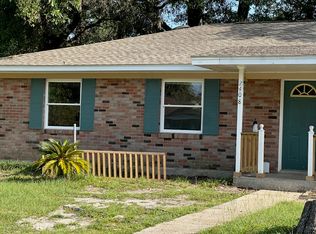 2408 Middlecoff Dr, Gulfport, MS 39507