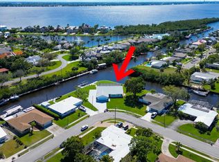 1629 Swan Ter, North Fort Myers, FL 33903