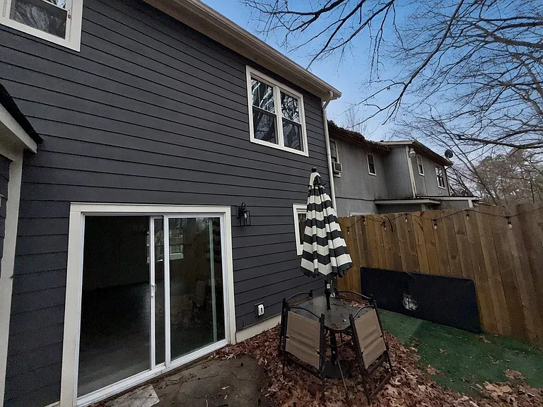 2082 Lenoa Ln — Photo 22