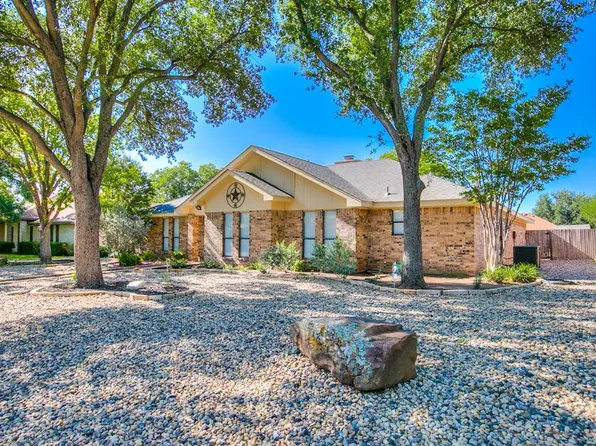 3325 Shadyhill Dr, San Angelo, TX 76904