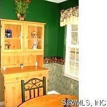 5th image of 713 Vassar Dr