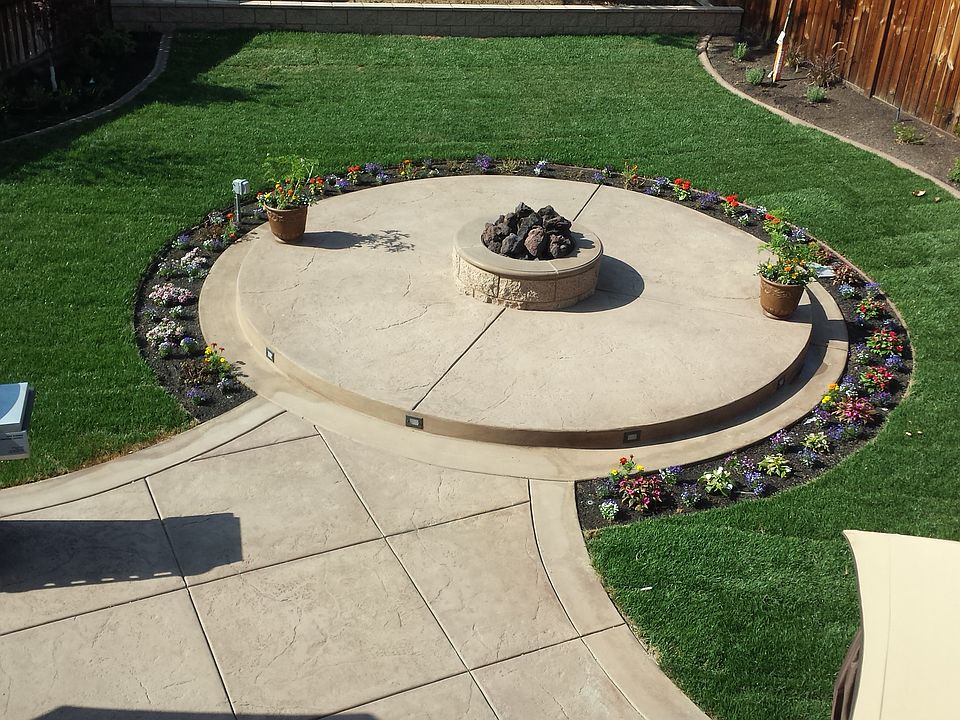 2nd image of 10862 Rosemary Way