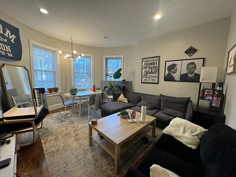 92 Calumet St #1 — Photo 4