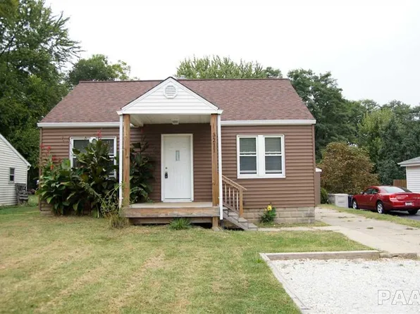 5211 W Katherine Ave, Peoria, IL 61604