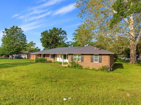 127 Phelan St, Pacific, MO 63069