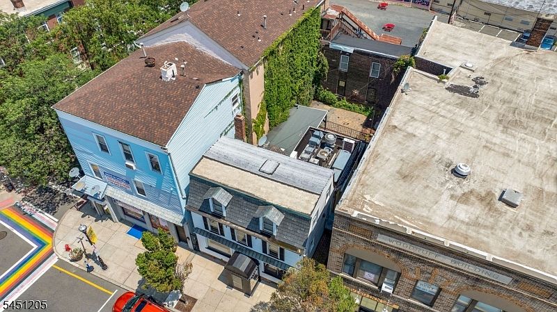 1st image of 1449 Irving St #0