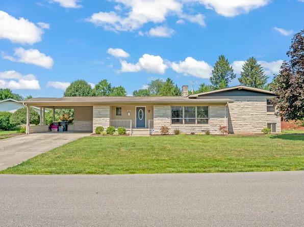 631 East Dr, Seymour, IN 47274