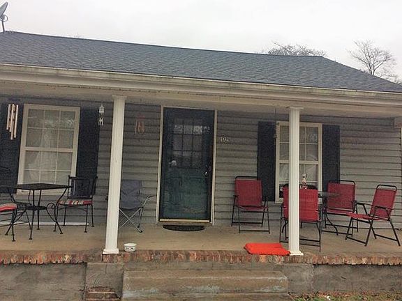 5th image of 1729 Beaumont Ave