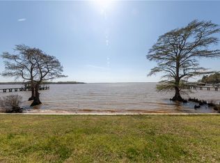 22501 Cypress Point Rd, Williamsburg, VA 23185