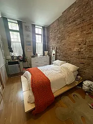 Rented by Weinstein Realty Group