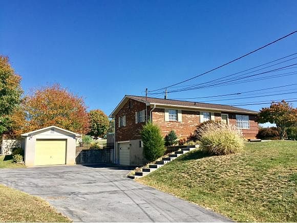 1st image of 432 Broyles Ln