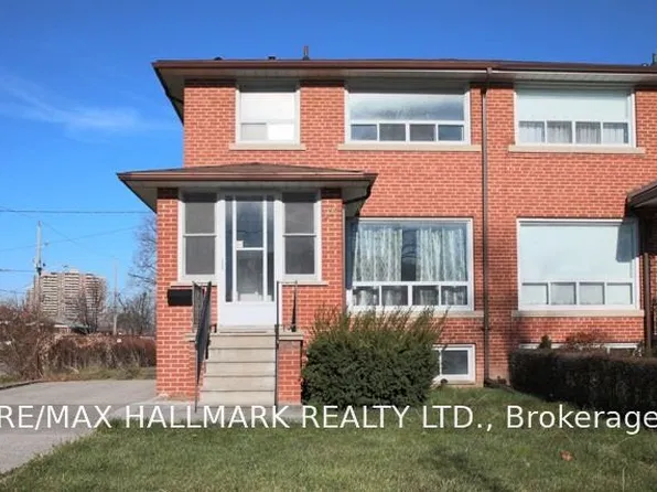 26 Imogene Ave, Toronto, ON M9M 1N7