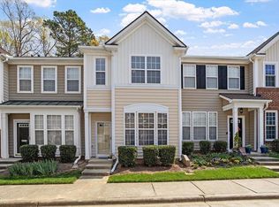 5229 Moonview Ct, Raleigh, NC 27606