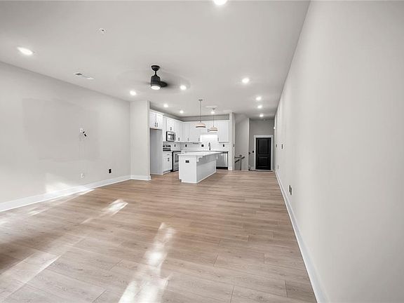 3rd image of 2030 Main St NW #206