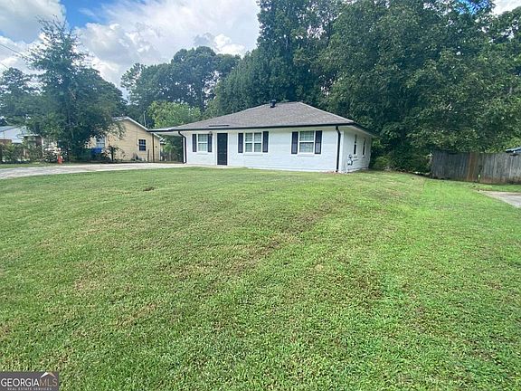 4th image of 5335 Lee Cir