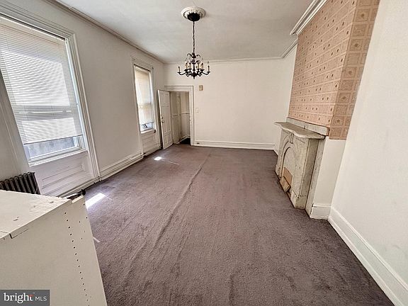 2nd image of 1723 Mount Vernon St #2-F