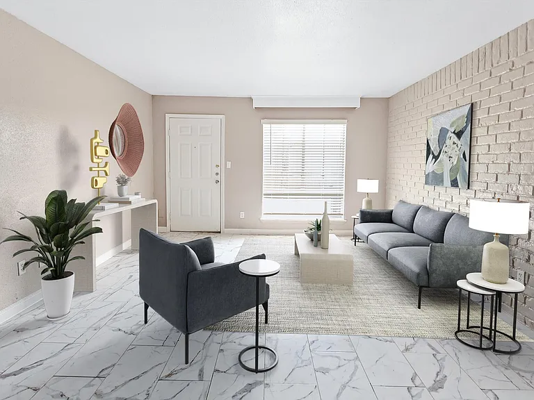 Town Park Apartments — Photo 10