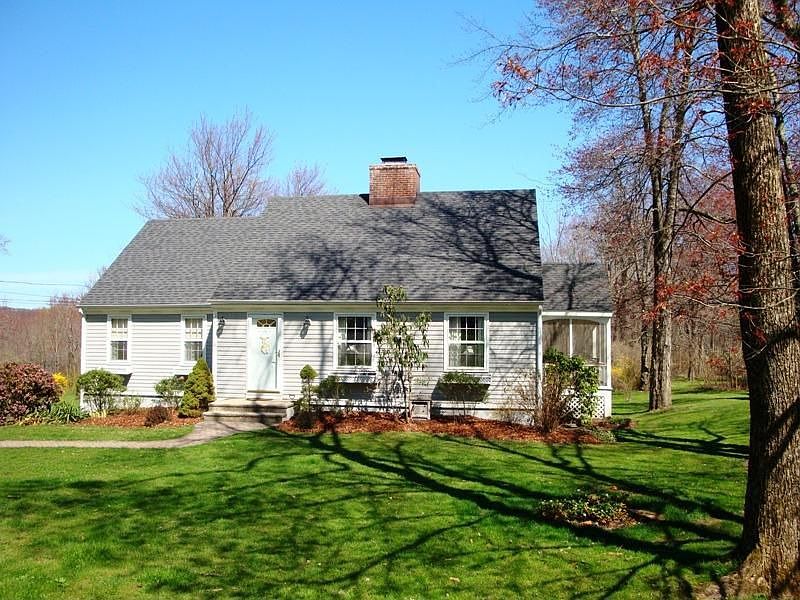 1 Quintessential Cape on Beautiful Acre