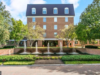 8101 Connecticut Ave APT C501, Chevy Chase, MD, 20815