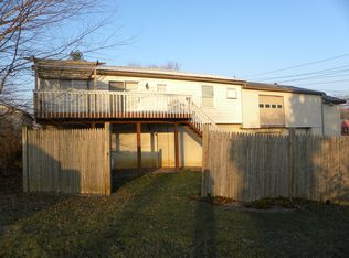 3428 Lincoln Hwy E, Paradise, PA 17562