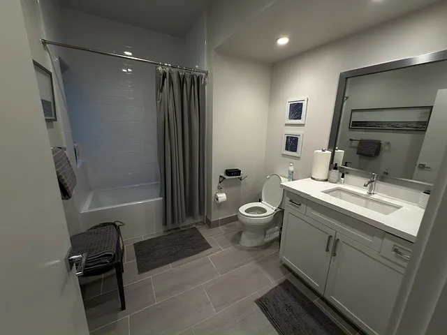261 Bridge St #1 — Photo 2