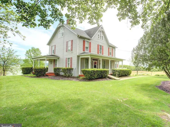 4492 Timber Ridge Rd, Big Cove Tannery, PA 17212