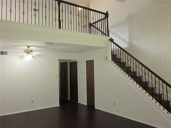 4th image of 2925 Hazelwood Dr
