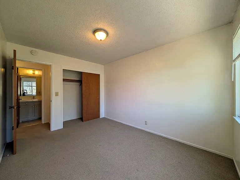 1925 Delaware St #2C — Photo 12