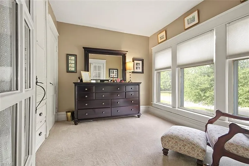 Thumbnail 18