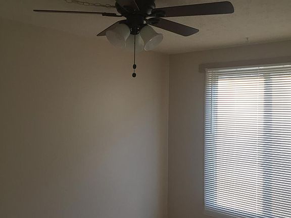 5th image of 1651 Mentor Ave APT 1806