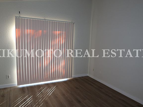 5th image of 1056 Johnfer Way