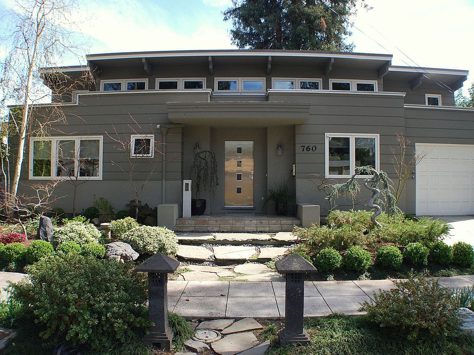 1st image of 760 Lytton Ave