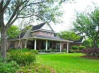 3926 Emerald Lake Dr, Missouri City, TX 77459