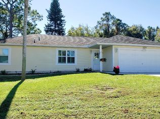 1376 Hazel St NW, Palm Bay, FL 32907