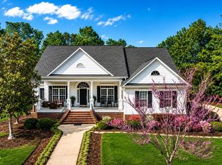 1500 Saint Andrews Dr, Mebane, NC 27302
