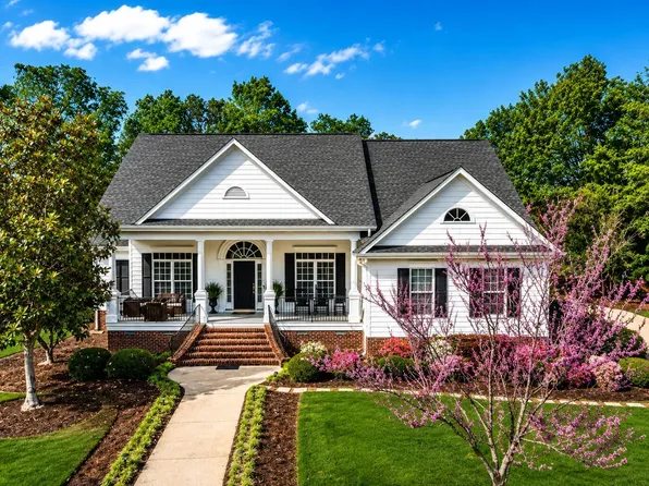 1500 Saint Andrews Dr, Mebane, NC 27302