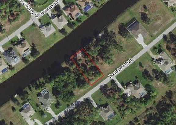 4th image of 1068 Boundary Blvd