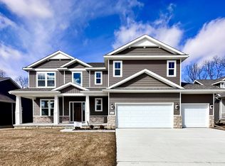 641 Trestle Dr, Howell, MI