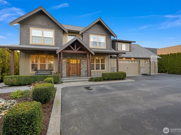 109 W 2nd Street, Nooksack, WA 98276