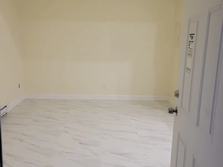 17 Prospect St #2 — Photo 5